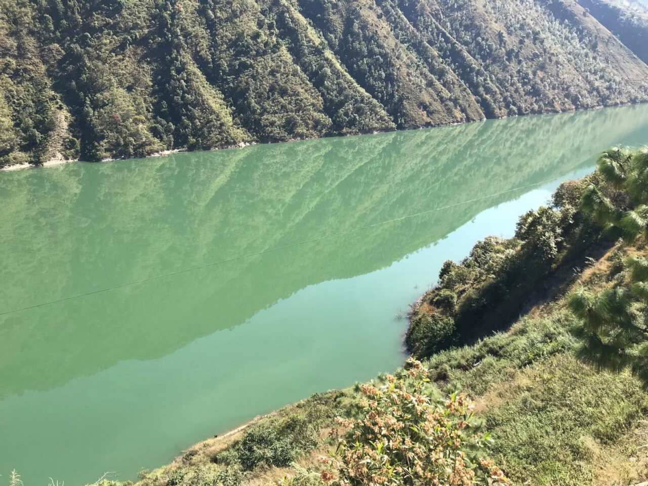 怒江石月亮景區 怒江石月亮景區